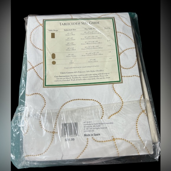 VINTAGE Dayton Hudson Oblong Tablecloth Gold Leaves 60” x 102” Spain - Picture 2 of 2